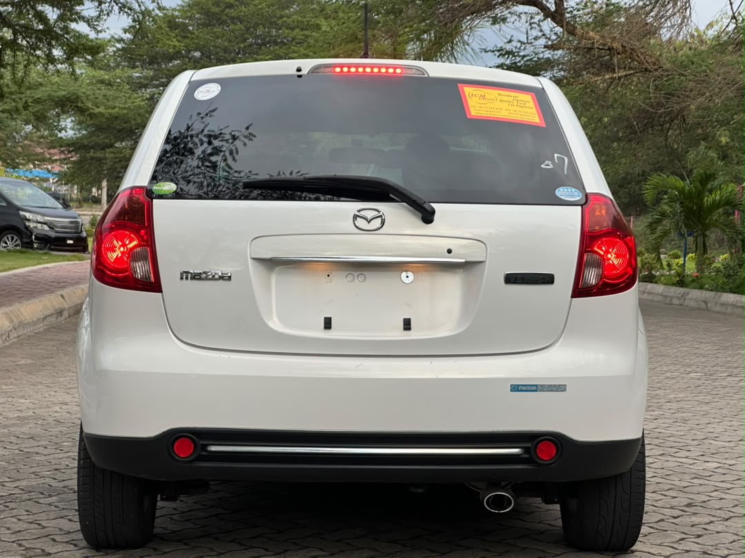 MAZDA VERISA thumbnail 2